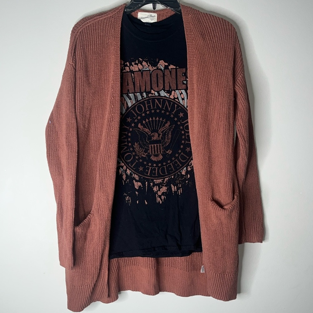 GUC! Universal Thread size Small cardigan sweater & Ramones shirt Sz medium.